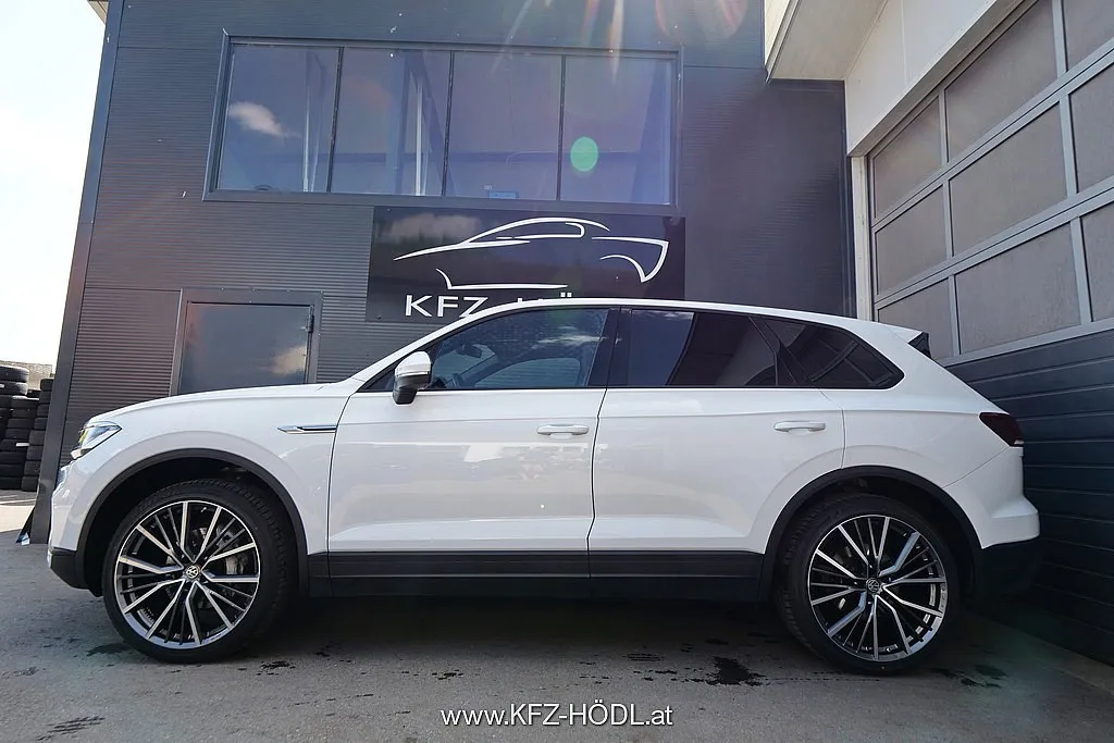 Volkswagen Touareg 4Motion V6 TDI SCR Aut. Image 6